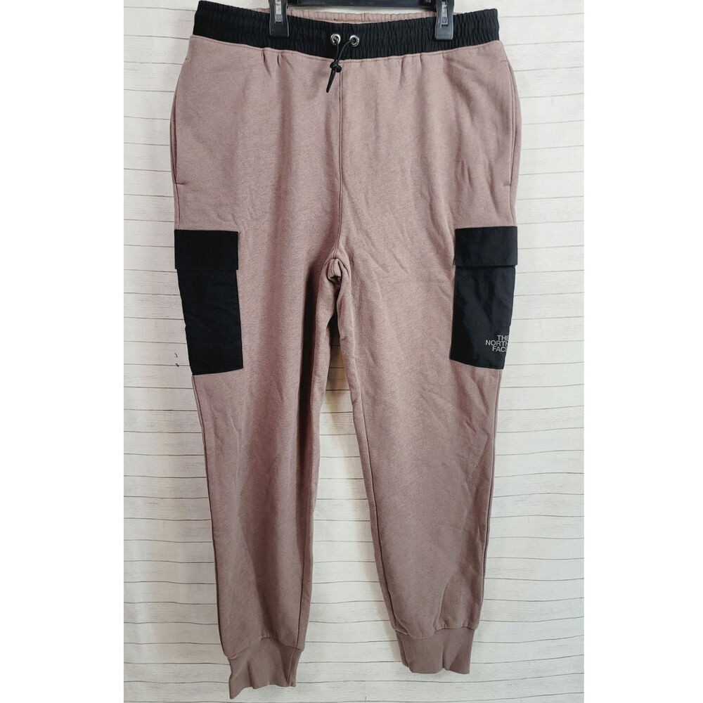 THE NORTH FACE CARGO COORDINATING JOGGER IN DEEP TAUPE/NF BLACK, SZ MEDIUM